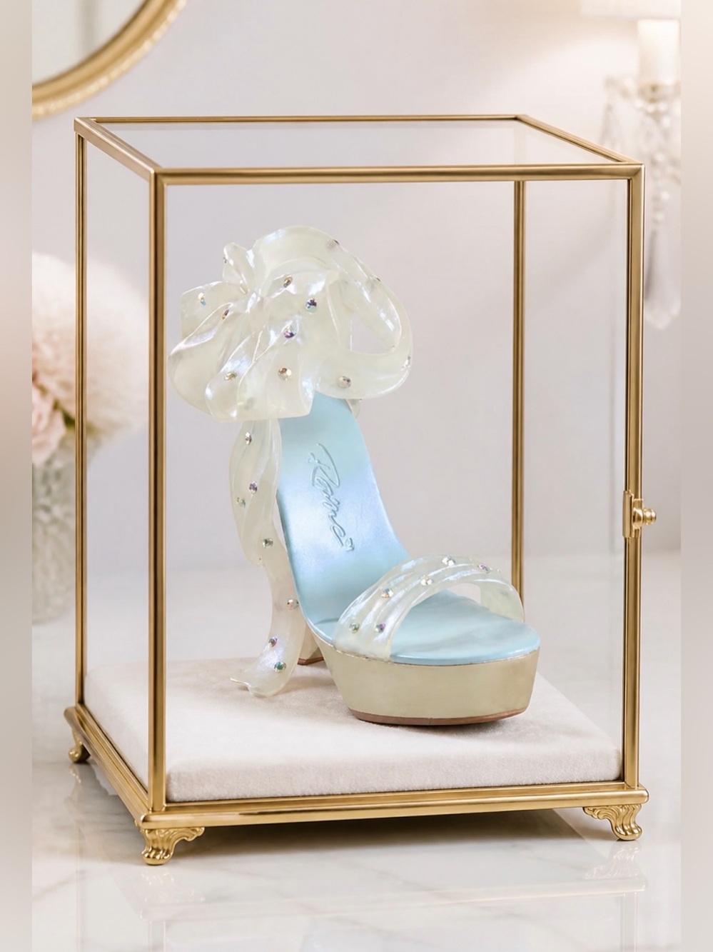 Just the Right Shoe “Sheer Grace” 3 1/2 inches WITH Box & COA